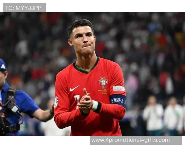 猜猜看！足球界哪些球星的名字你能轻松识别出来？