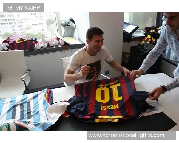 足球巨星亲笔签名珍藏价值与球迷情感连接深度解读 足球巨星亲笔签名珍藏价值与球迷情感连接深度解读