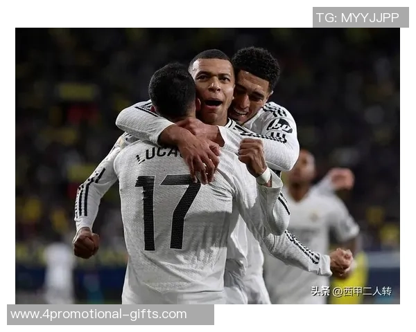 踢足球的小辫子球星们用独特发型征服赛场展现个人风采 踢足球的小辫子球星们用独特发型征服赛场展现个人风采